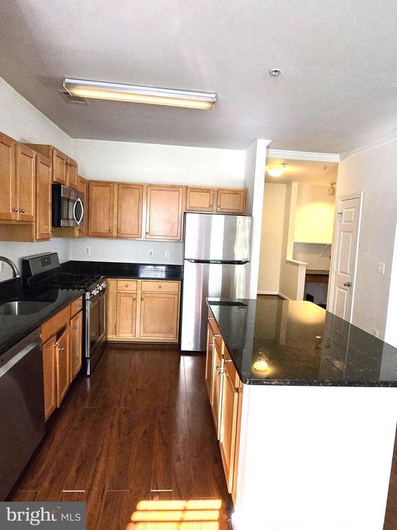 Building Photo - 13369 Connor Dr
