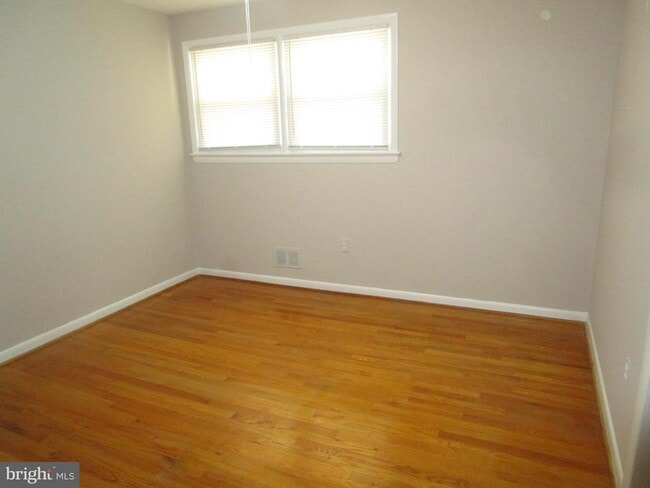 Building Photo - 4604 Westridge Pl