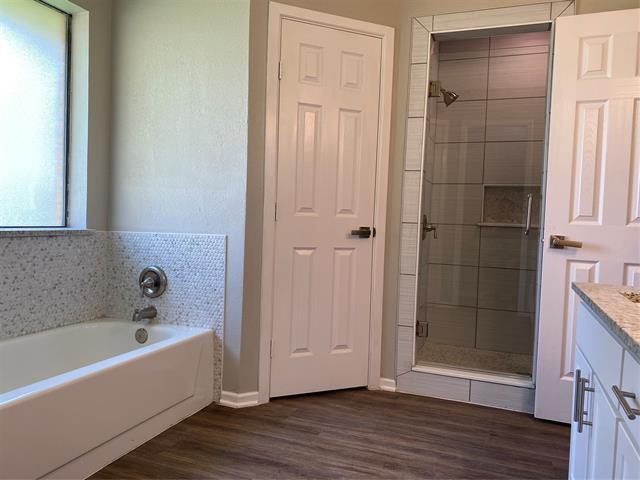 Building Photo - 615 Stoneybrook Dr