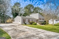 Building Photo - 3160 Kipling Dr