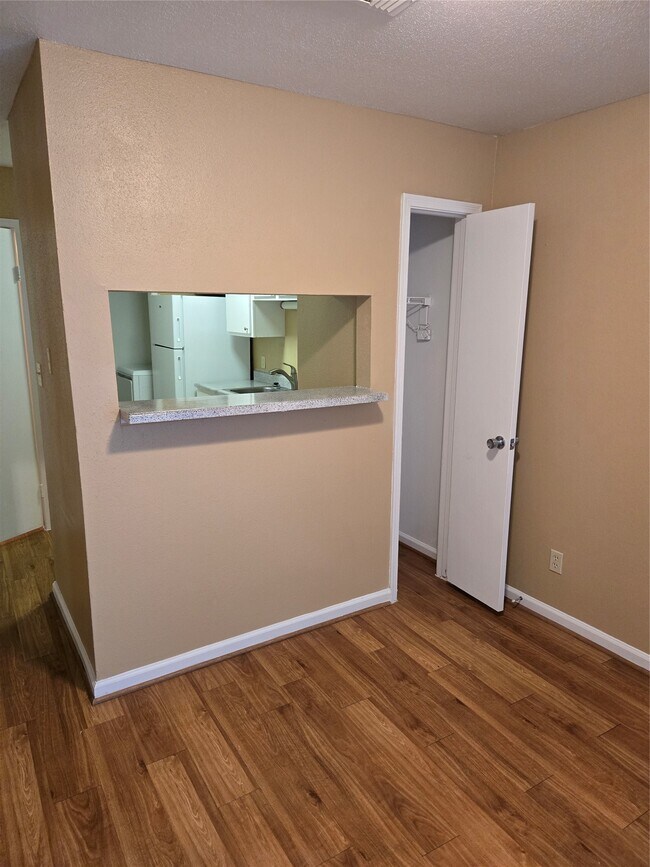 Building Photo - 13210 Old Richmond Rd