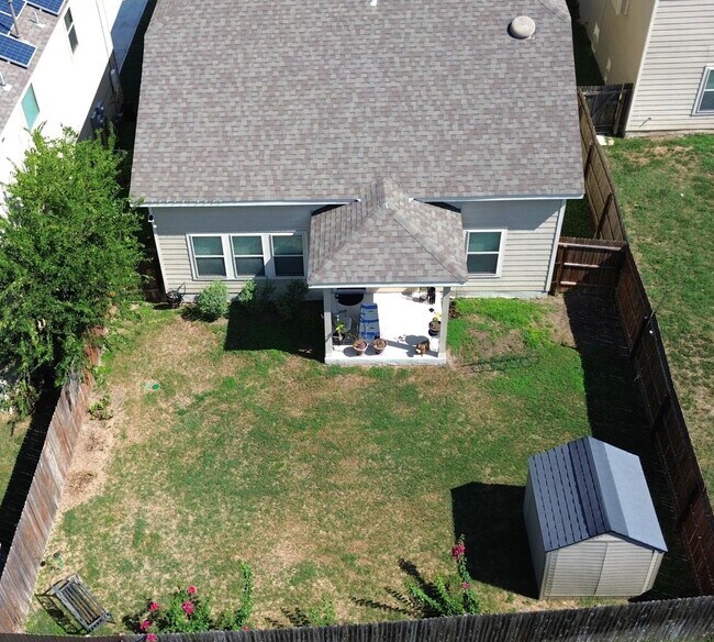 Building Photo - 9110 Vondel Park