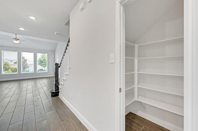 Building Photo - 11826 Tranquility Summit Dr
