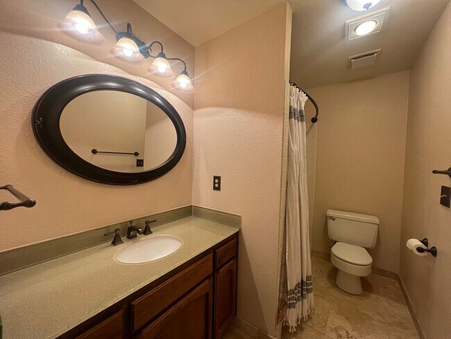 Building Photo - 4303 Horseman Ln
