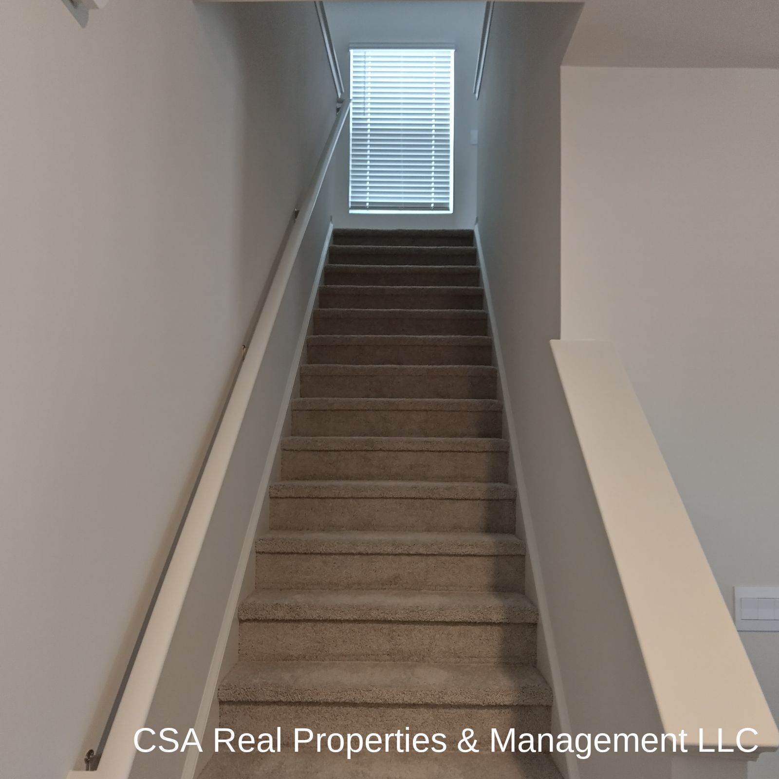 Building Photo - 8240 Bluewater Dr