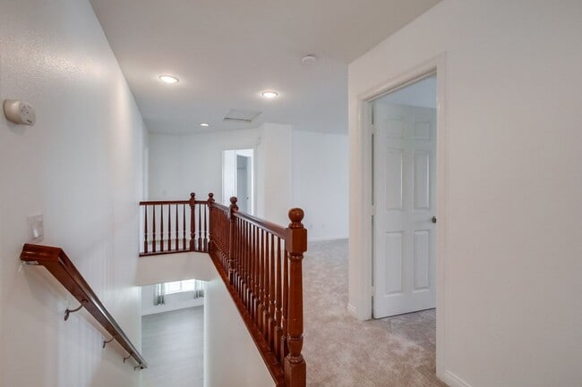Building Photo - Upgraded Executive Home in Rancho Santalina