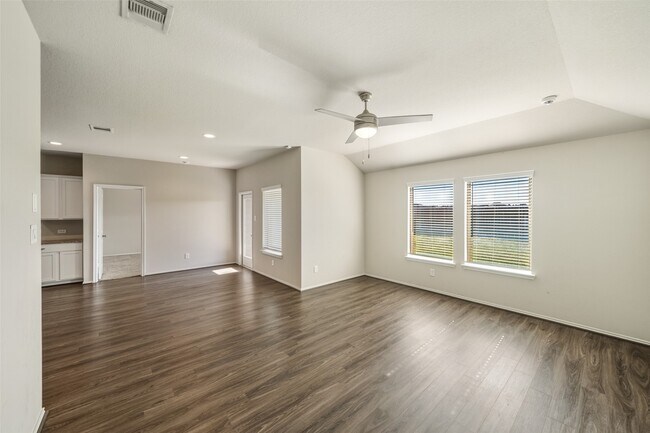 Building Photo - 20342 Green Mountain Dr