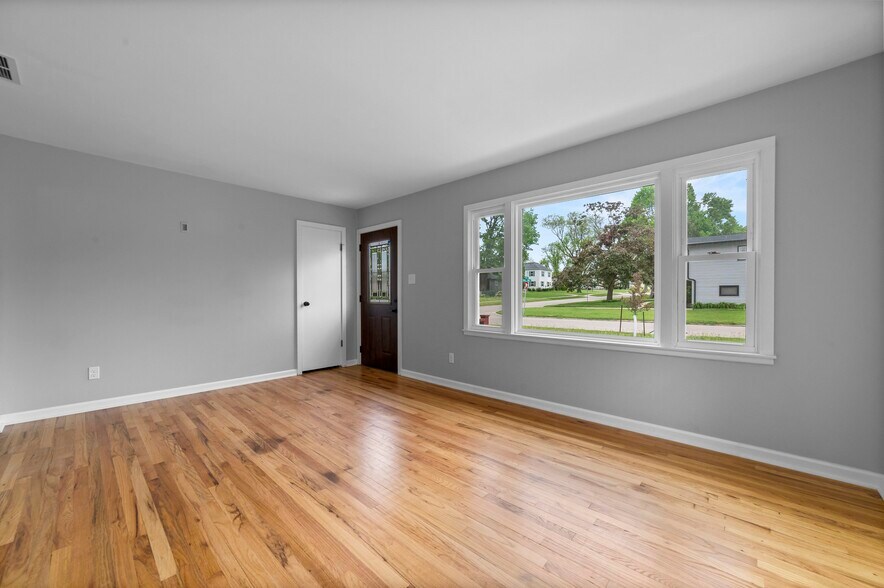 Living Room - 2405 14th Ave