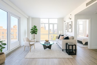 Building Photo - 61-18-18 Austin St