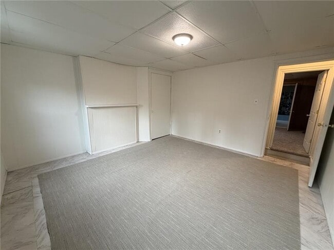 Building Photo - 235 38th St