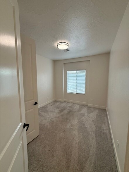 Building Photo - 276 S 1930 W