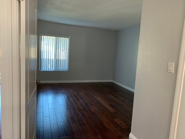 Building Photo - 1345 Cabrillo Park Dr