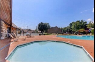 Building Photo - 8532 Madrid Ct