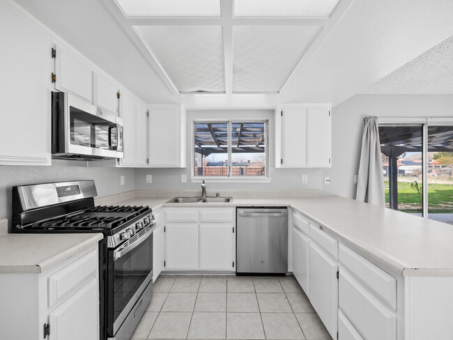 Building Photo - 15394 Ute Rd