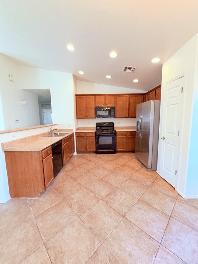 Building Photo - 11793 W Barley Dr