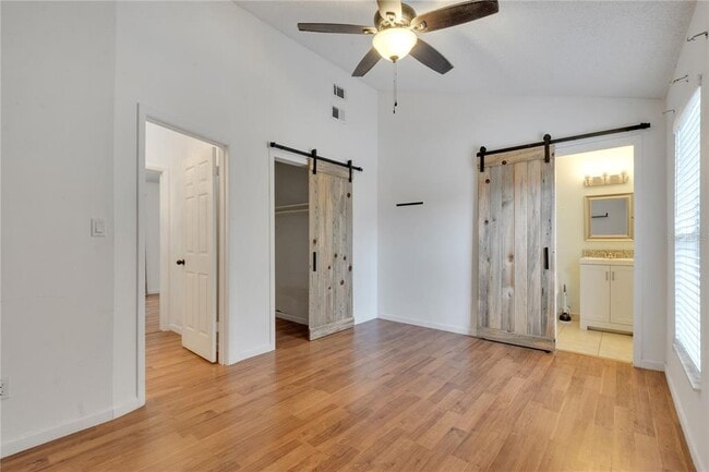 Building Photo - 9426 Lake Lotta Cir