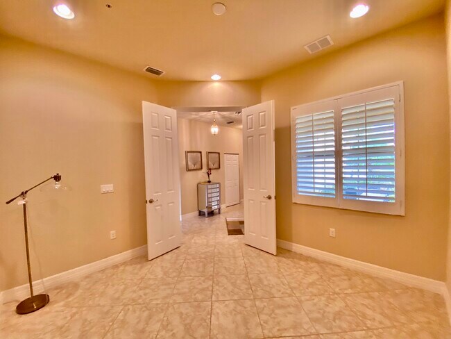 Building Photo - 6525 Monterey Point