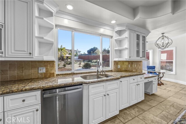 Building Photo - 5128 Avenida Hacienda