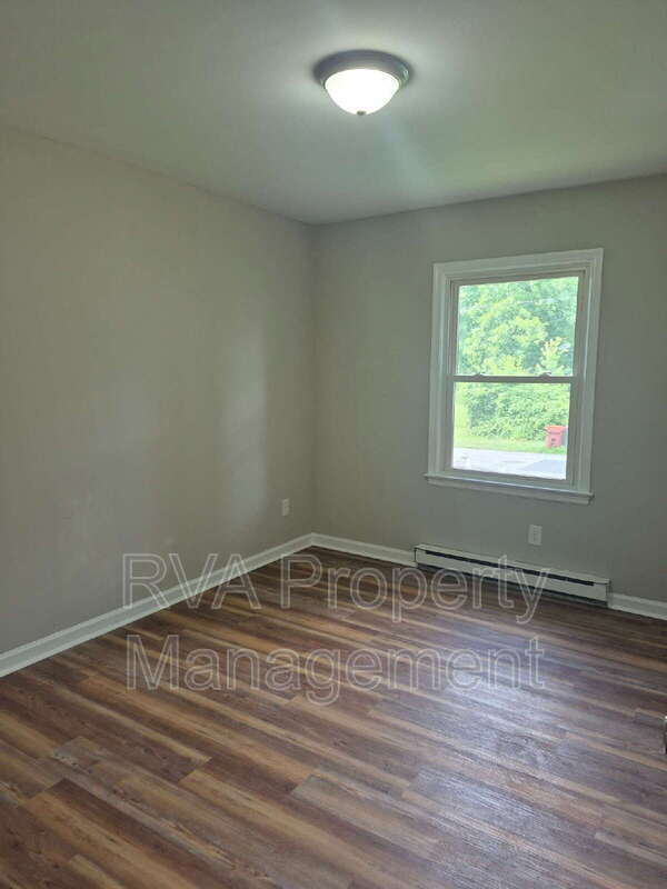 Building Photo - 507 S 18th Ave