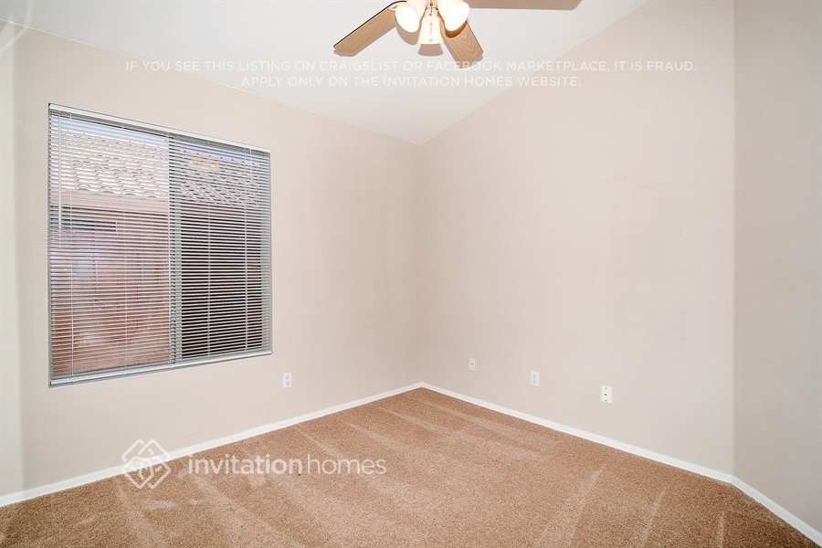 Building Photo - 8751 W Adam Ave