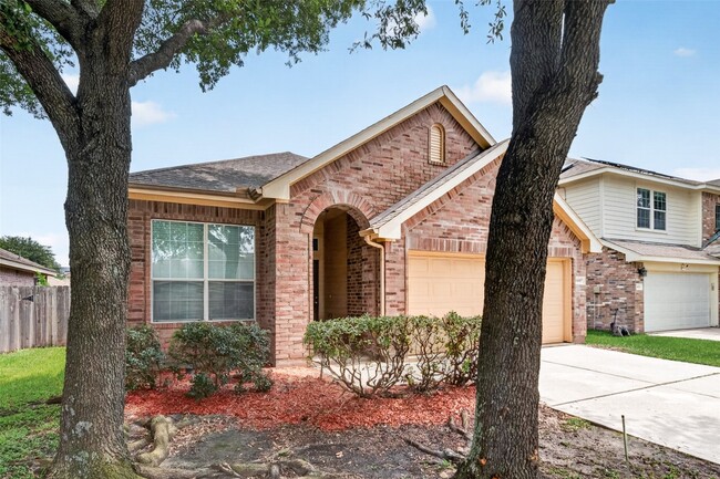 Building Photo - 16007 Hidden Manor Dr