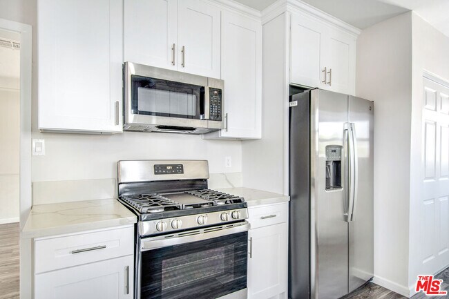 Building Photo - 6089 Horner St