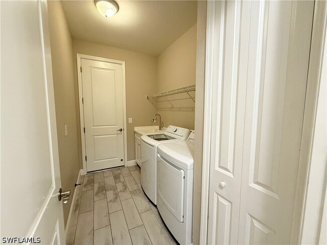 Building Photo - 19810 Coconut Harbor Cir