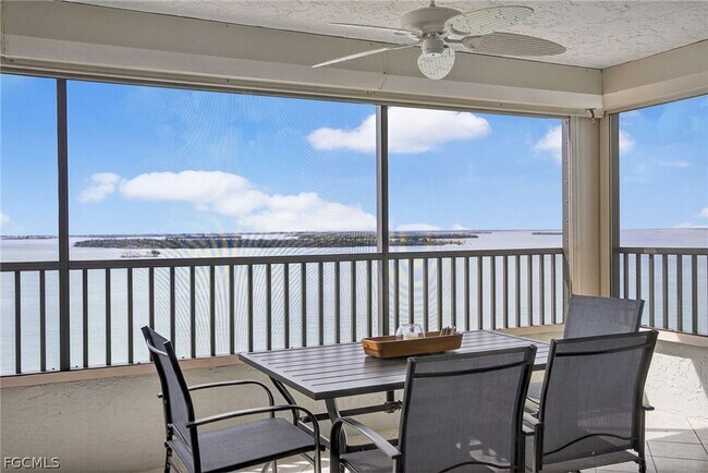 Building Photo - 15021 Punta Rassa Rd