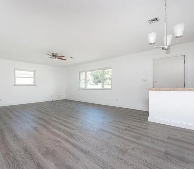 Building Photo - 29171 Orva Dr