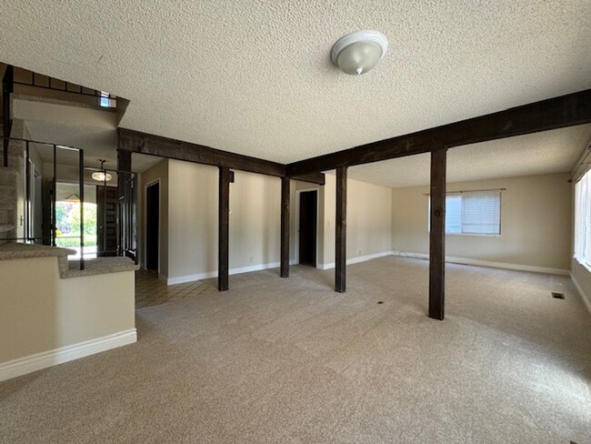 Building Photo - Coming Soon! Incredible 4-Bedroom Home in ...