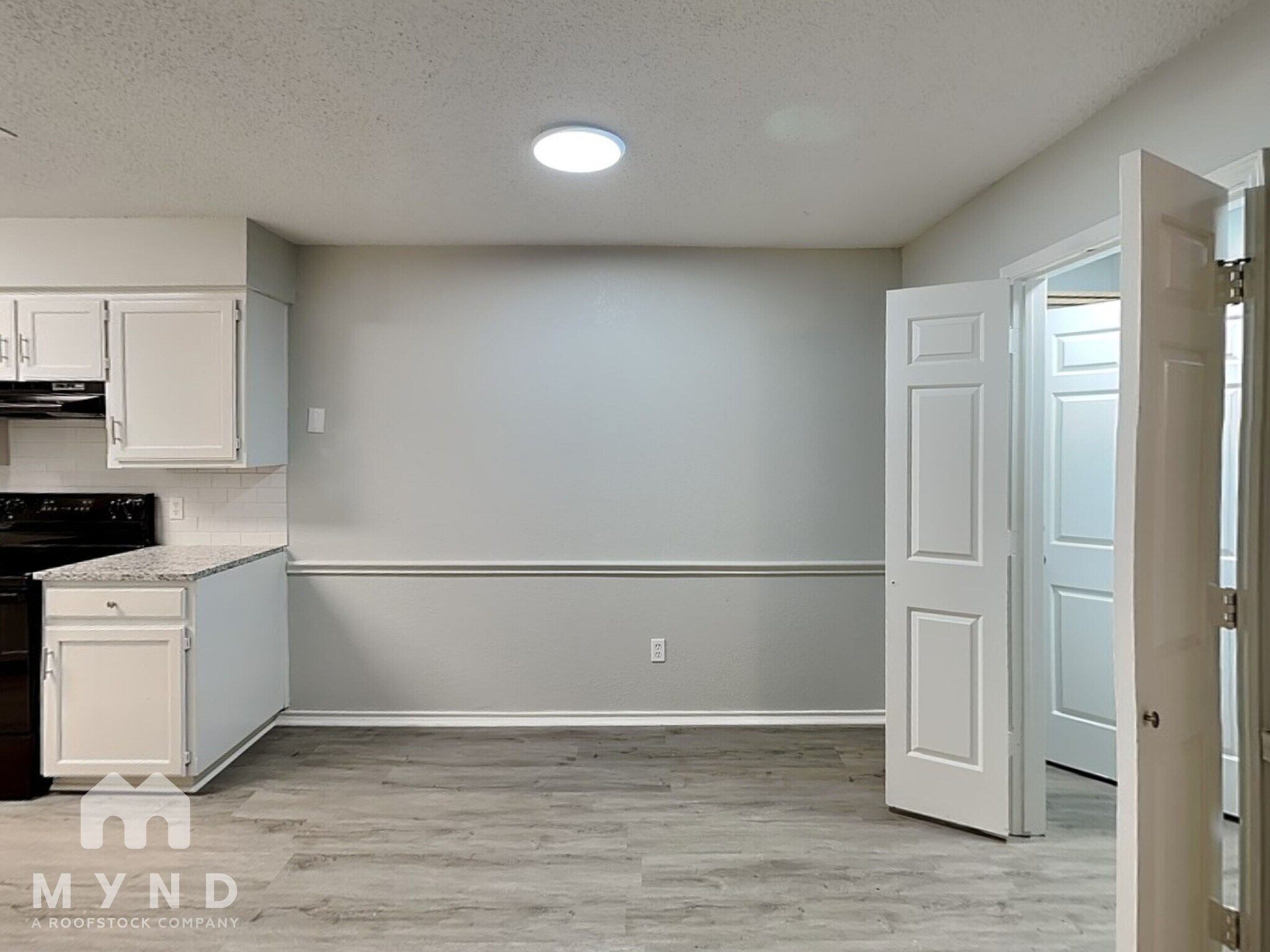 Building Photo - 6518 Oak Forest Ct