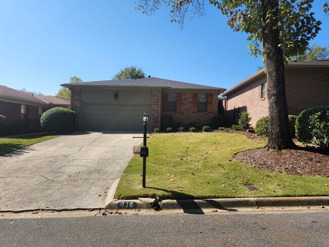 Building Photo - 416 Shallow Creek Rd