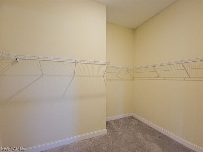 Building Photo - 6139 57th Ct