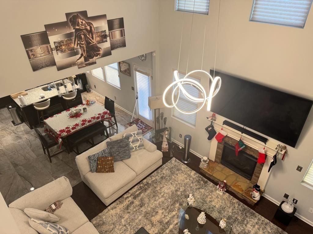 Building Photo - 1489 Washington Rose Ave