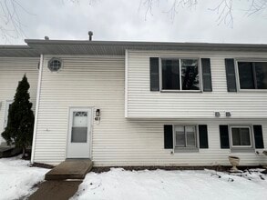 Building Photo - 611 E Burnsville Pkwy