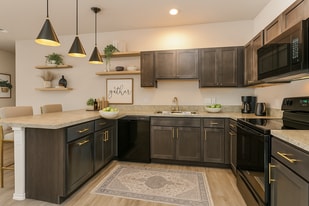 Building Photo - 5540 Eagle Point Dr