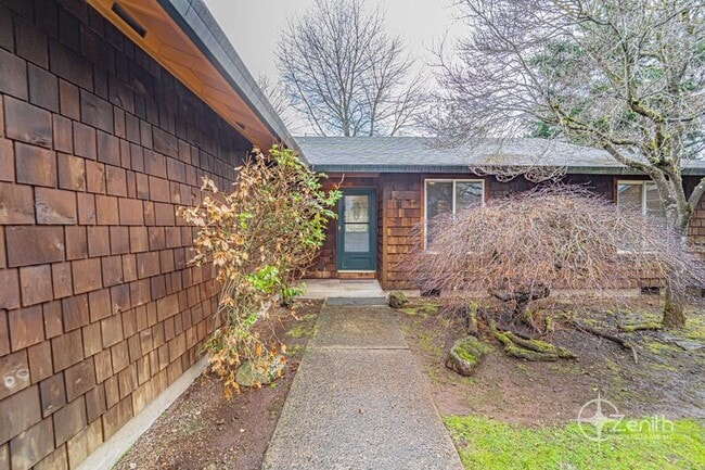 Building Photo - 15501 SE 19th Cir