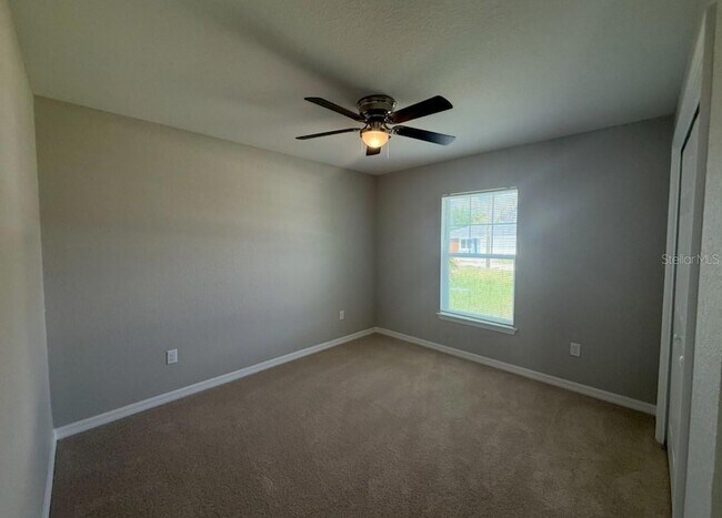 Building Photo - 13756 SW 102nd Pl