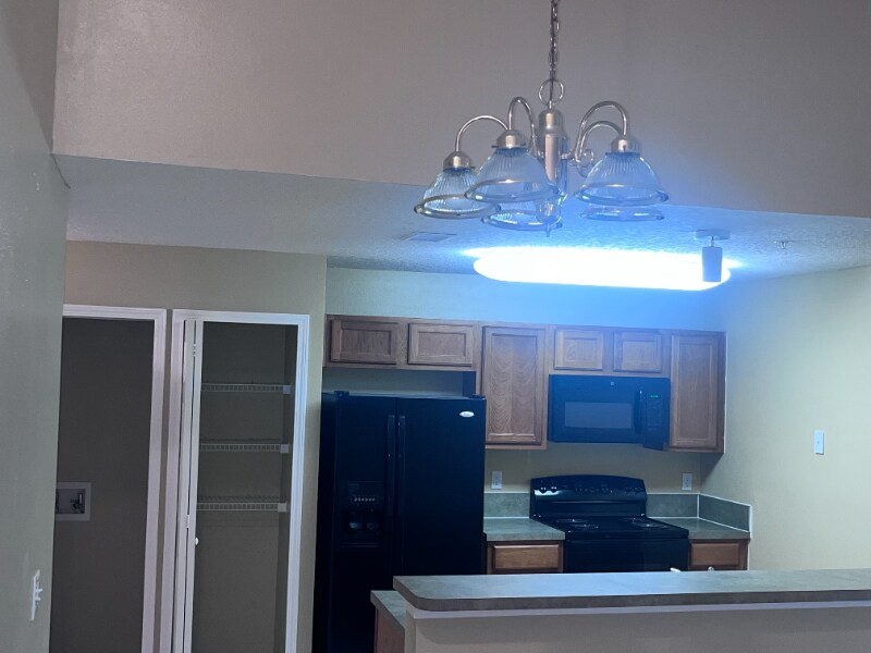 Building Photo - 1418 Manotak Point Dr