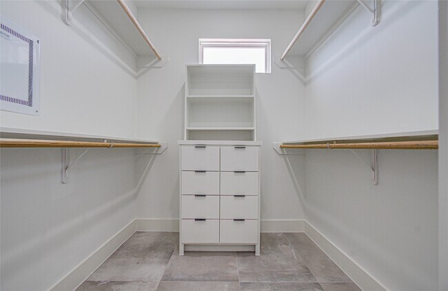 Building Photo - 1508 McKee St