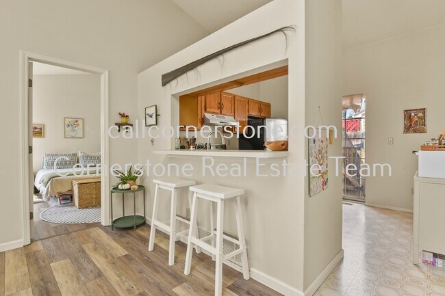 Building Photo - 8640 Boxelder Dr