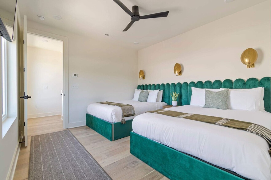 Building Photo - 1117 3rd Ave S