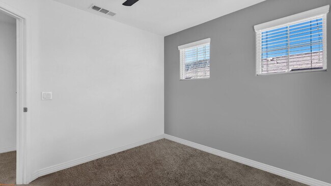 Building Photo - 3-Bedrooms with Scenic Views for Long-term Rental Lease by August 15th and SAVE $500 of move-in c...