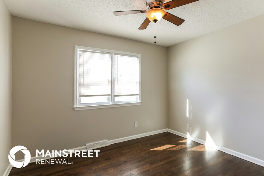 Building Photo - 9311 Hayes Dr