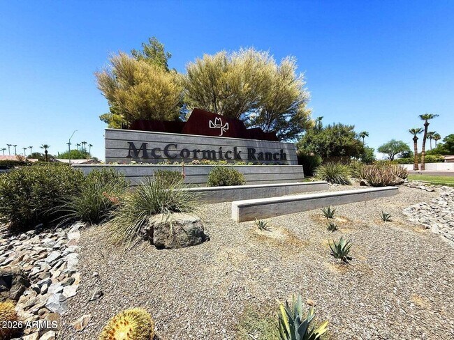 Building Photo - 8526 E San Jacinto Dr