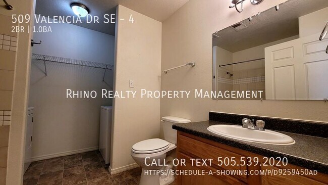 Building Photo - 509 Valencia Dr SE