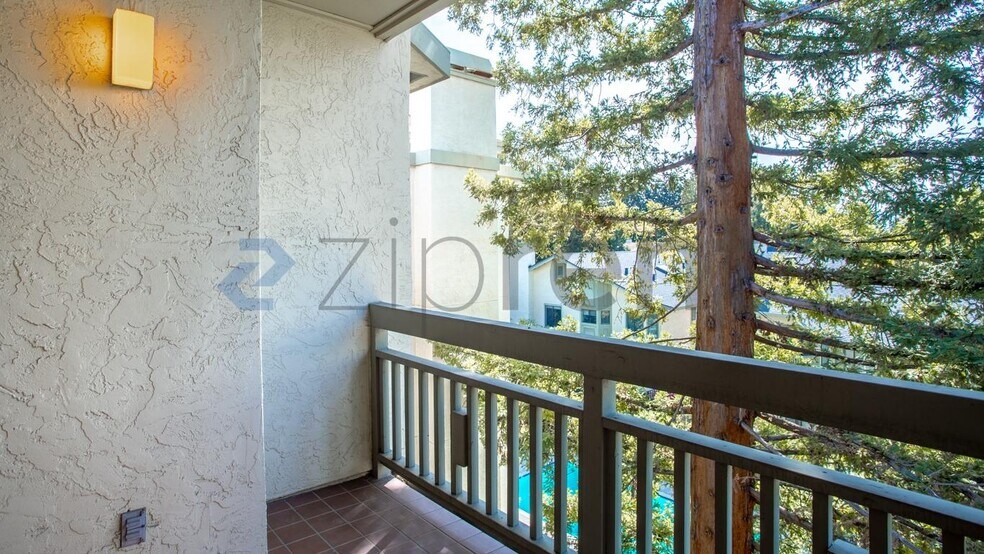 Building Photo - 3715 Terstena Pl