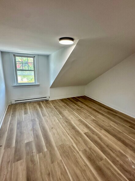 BR 3 large window with natural light - 328 High St