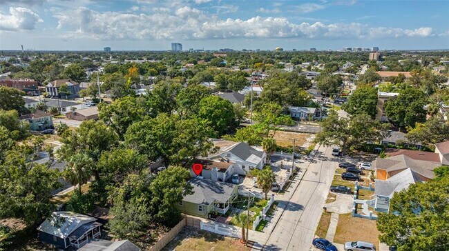 Building Photo - 2116 W St Louis St