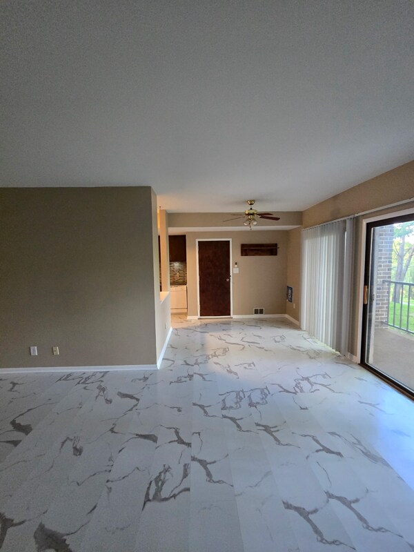 Building Photo - 7D Fairway Rd